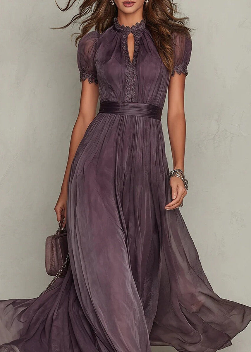 Robe Longue Élégance Royale